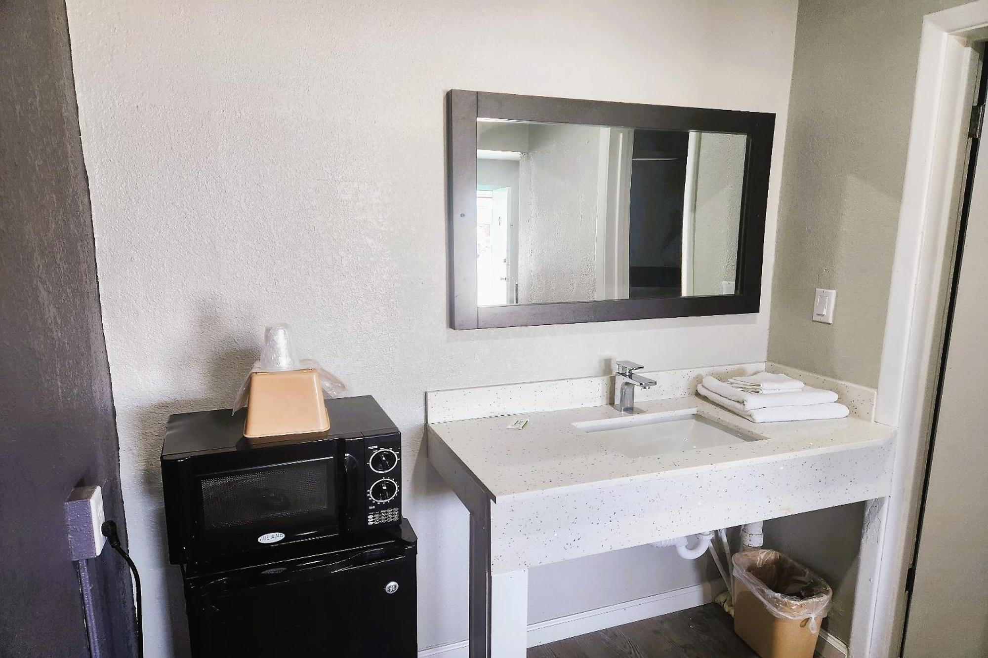 Travel Inn By Oyo, Hwy 80 - Jackson Extérieur photo
